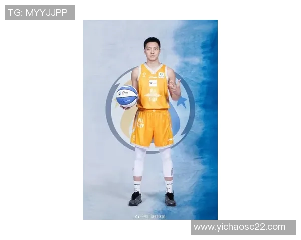 胡明轩：从青年才俊到篮球明星的成长之路与未来展望